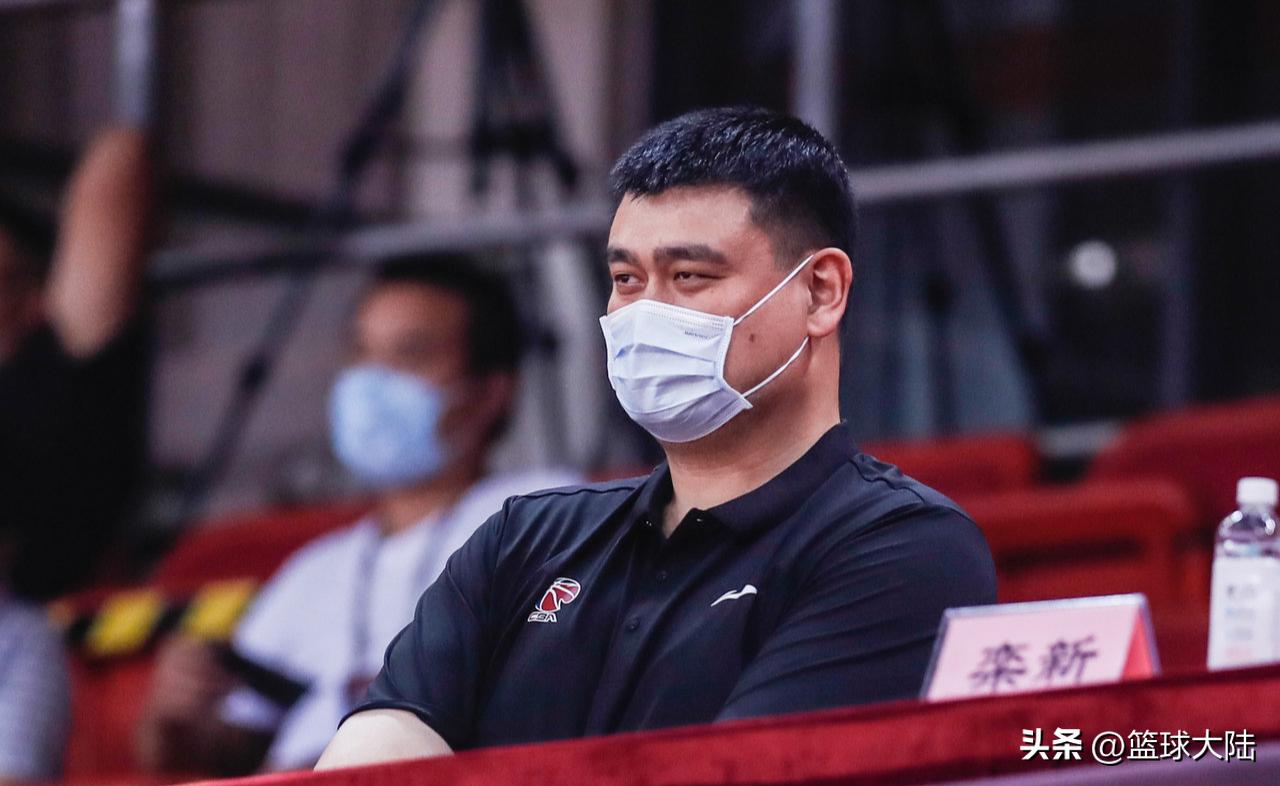 中国女篮捍卫中国篮球荣耀,中国女篮能打过男篮吗