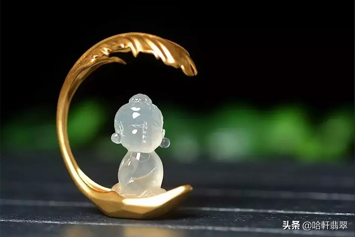 翡翠为什么都雕刻佛像,翡翠佛像的面部雕刻技巧