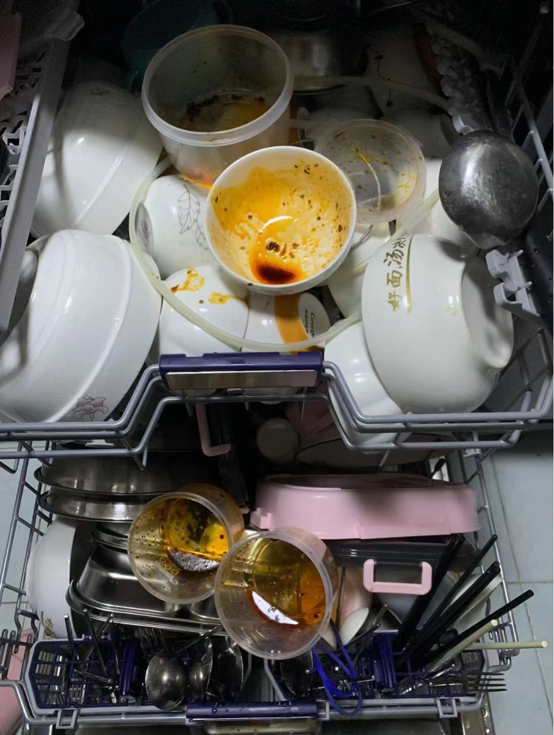 小户型家庭必备电器有哪些,家庭必备的七款家用电器推荐