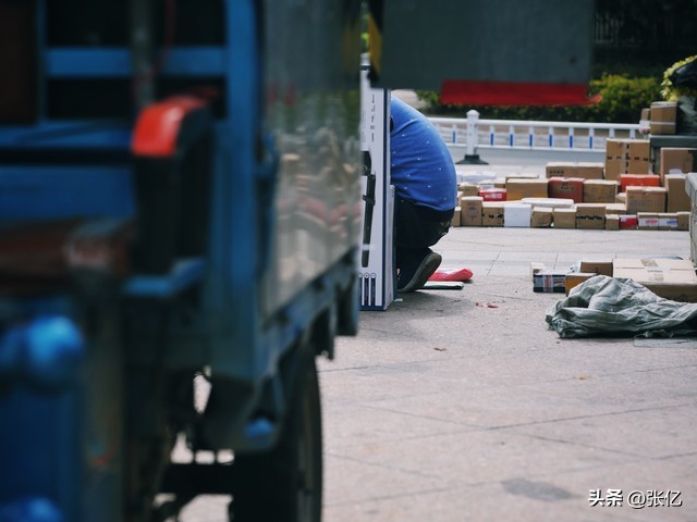 人为什么要自杀？好死不如赖活着，难道不知道吗？