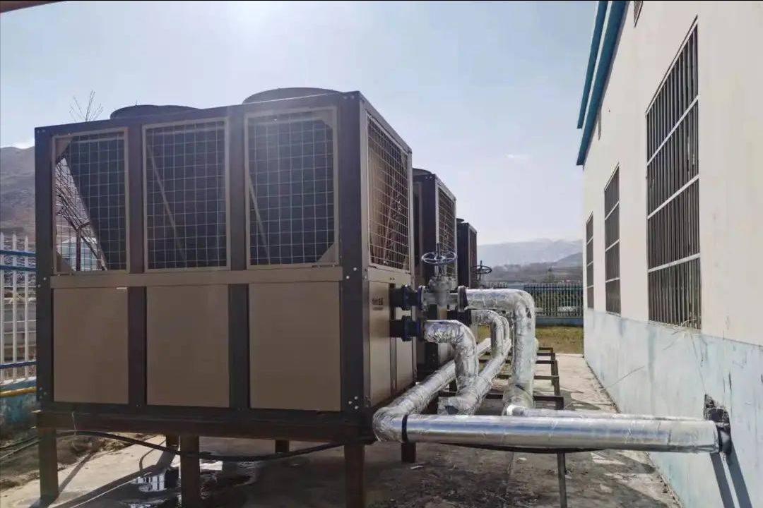 派沃空气能和芬尼空气能,空气能热水器和太阳能热水器