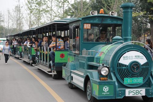 涓婃捣涓栧崥鍥煶涔愬柗娉夌,涓婃捣涓栧崥鍥腑鍥介