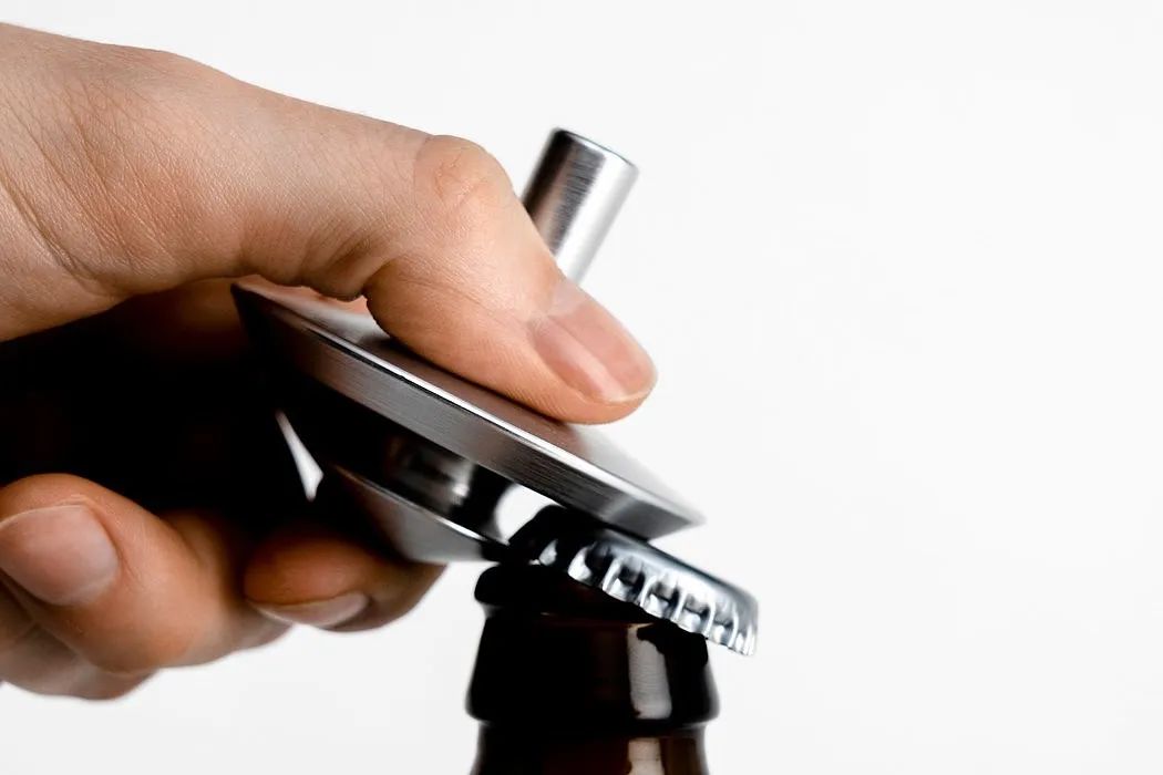 飞天茅台开瓶器,原创设计啤酒开瓶器