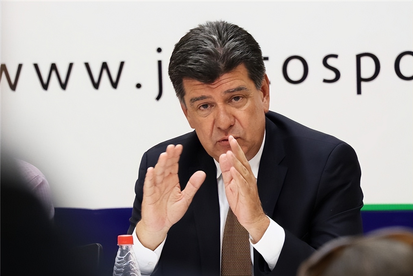 巴拉圭或“弃台转中”，中方回应两点，蔡英文下台前，恐再遭重击