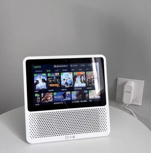 小度天猫精灵小米触屏音箱比较,智能音箱选哪个天猫精灵小度小爱