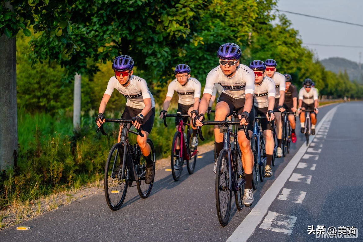 迪卡侬新款公路车发布会,迪卡侬公路车测评