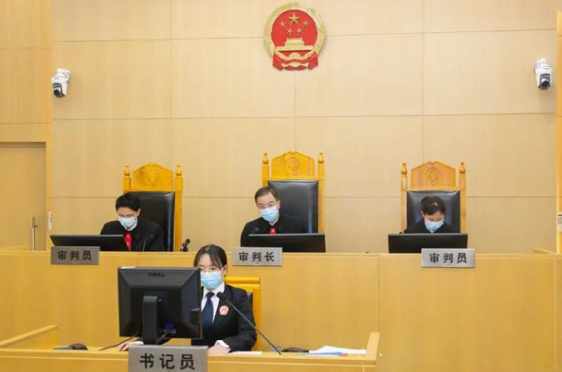 打架把别人鼻梁打断了判几年,打架鼻梁打断判刑几年