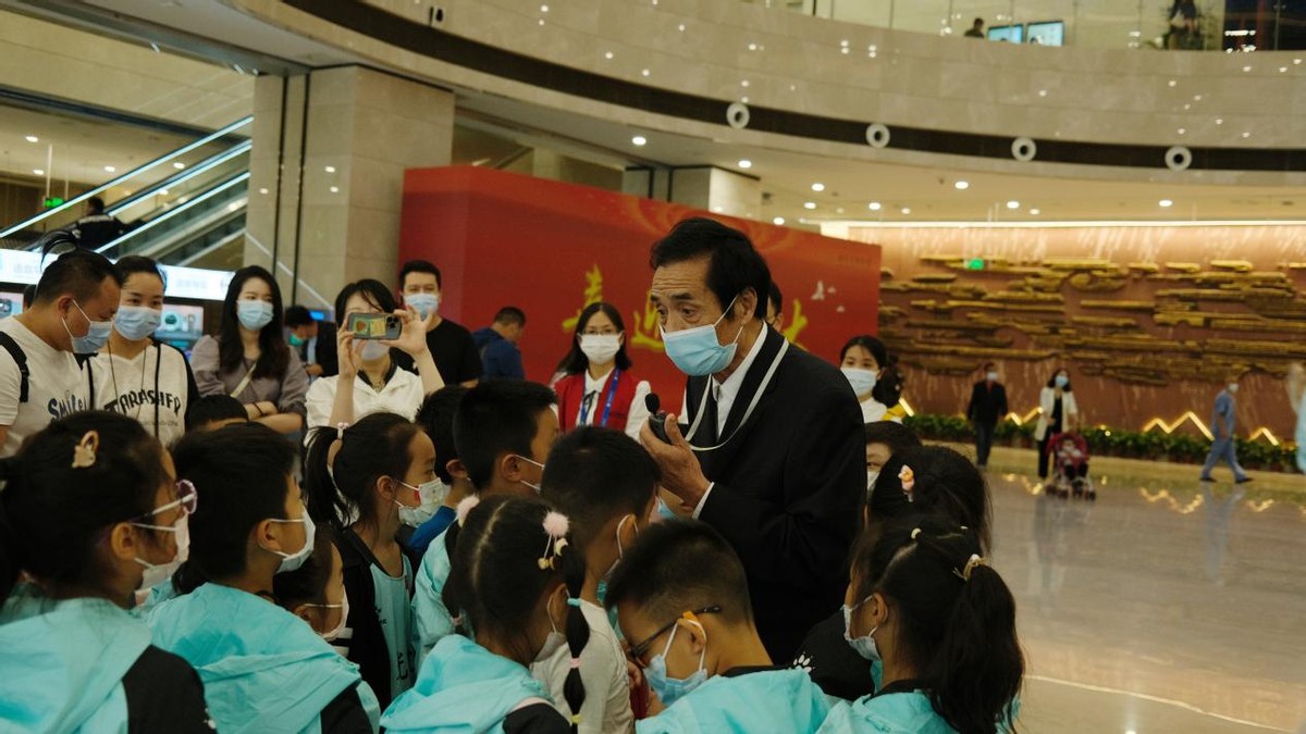 武汉经开外校研学旅行,探寻武汉文化