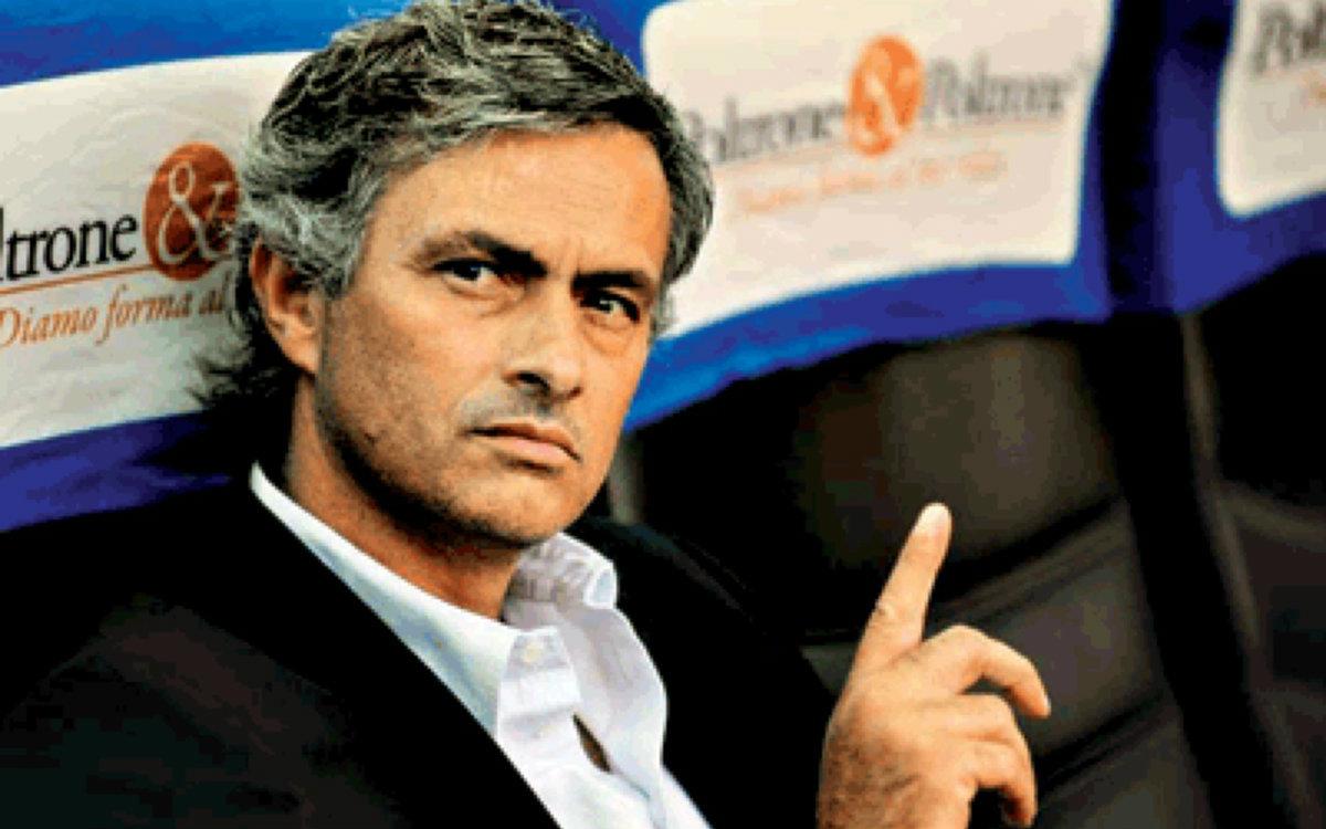 足坛巨匠穆里尼奥,穆里尼奥教练第一名