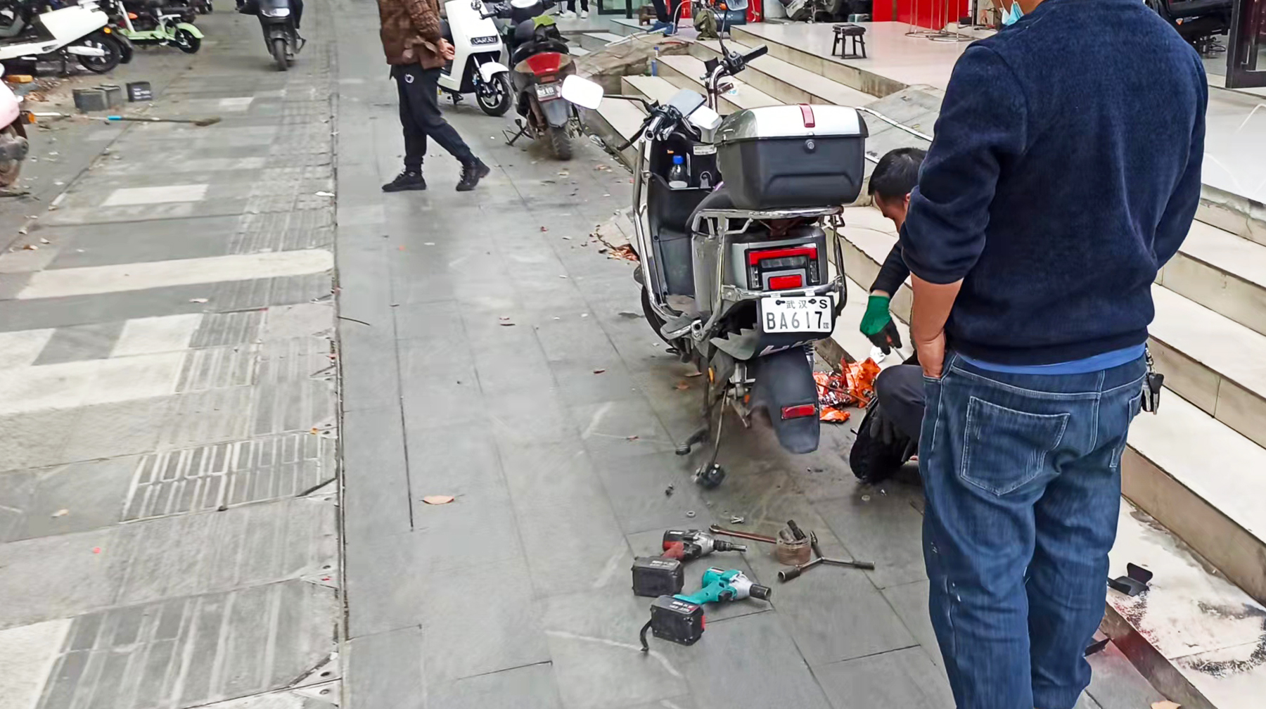 汇聚电动车,汇聚很多品牌的店叫什么