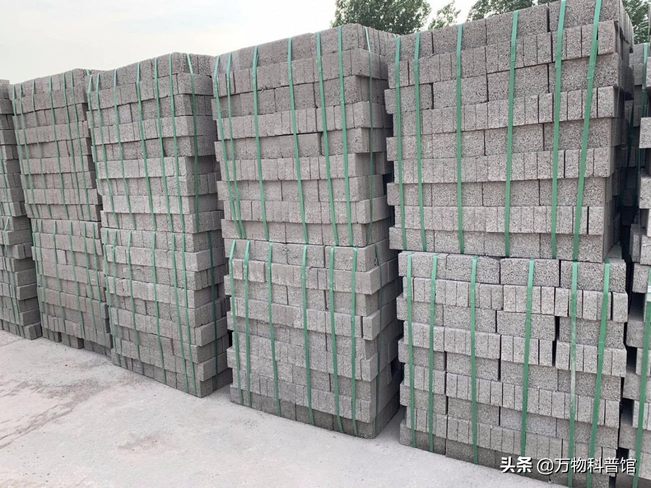 云南省关于禁止使用红砖的通告,红砖被禁止现在建房用什么砖