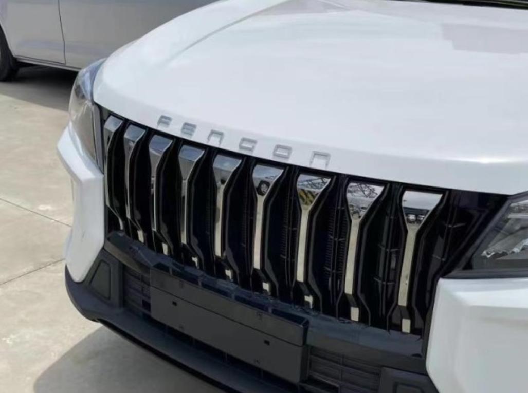 东风风光新款5601.5t,东风风光s560汽车图片