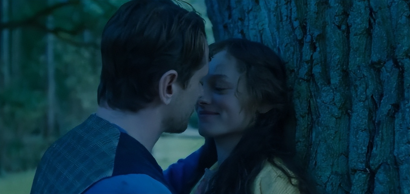 连着8场激情戏，这是不花钱能看的吗