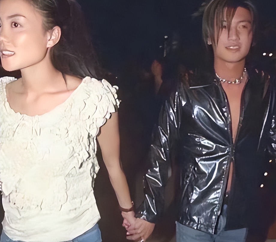 王菲和谢霆锋恋情过程,王菲和谢霆锋恋情回顾