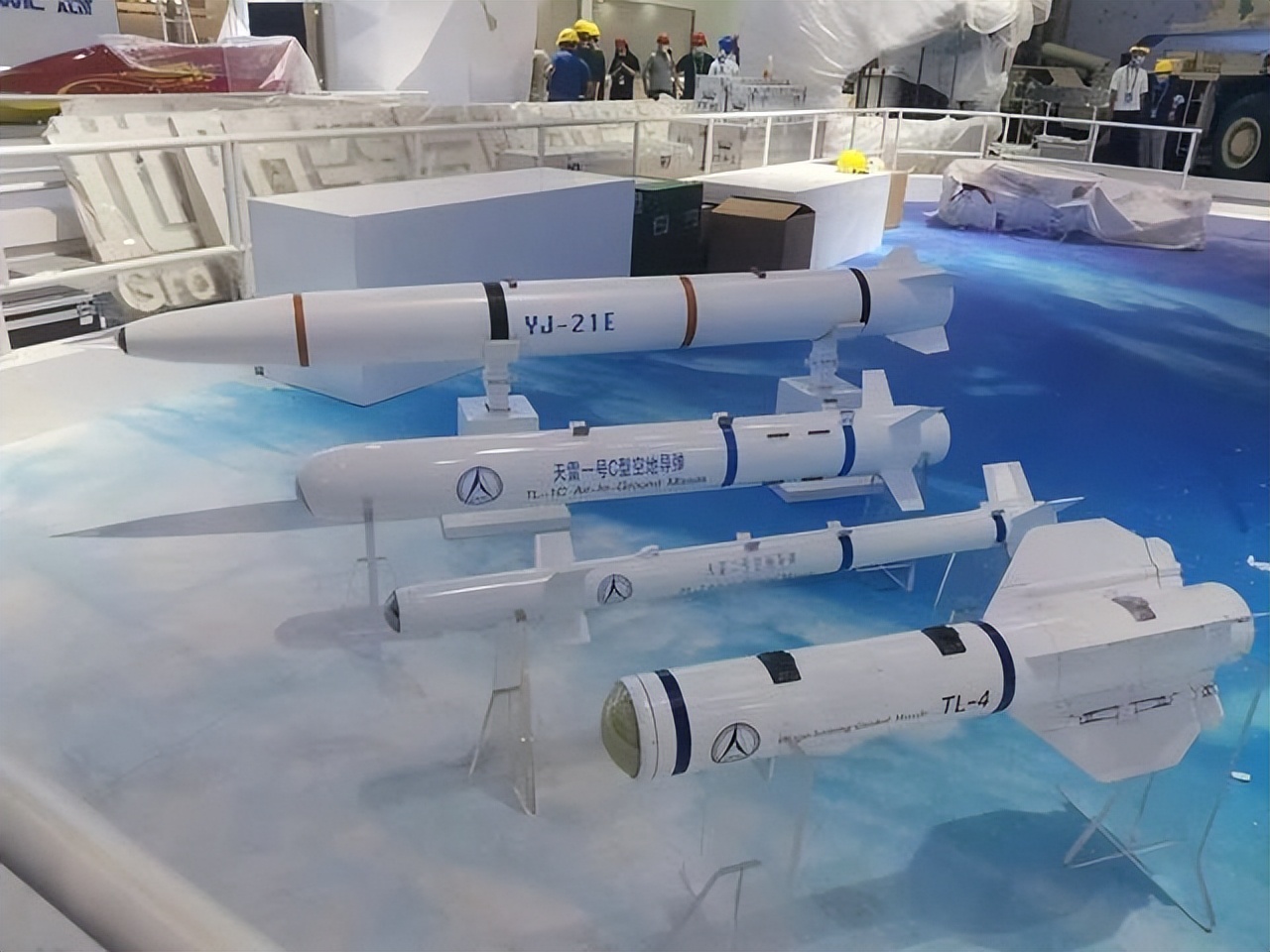 美国没有我们有！美媒：阿联酋正与中国谈*火军**大单，要买高超导弹