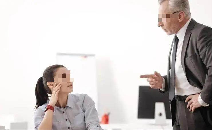 女医生贪污12亿被抓,美女医院院长落马记