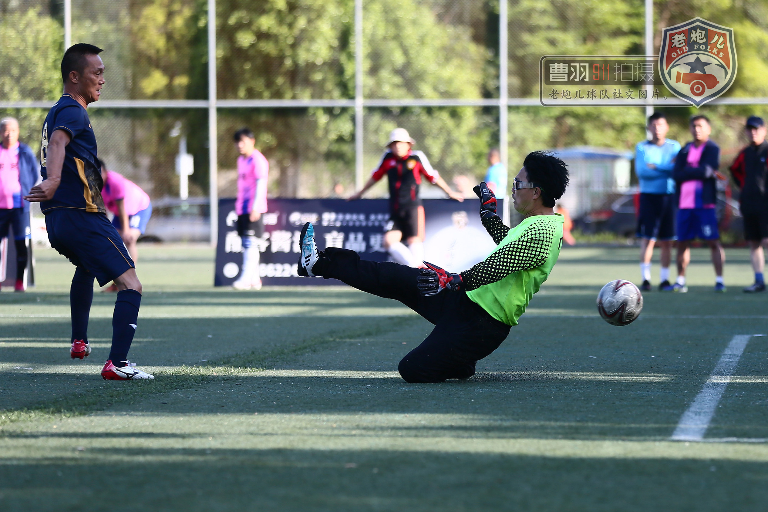深圳草根足球疫情中砥砺前行深圳60后足球联盟老炮队赛前图片回顾