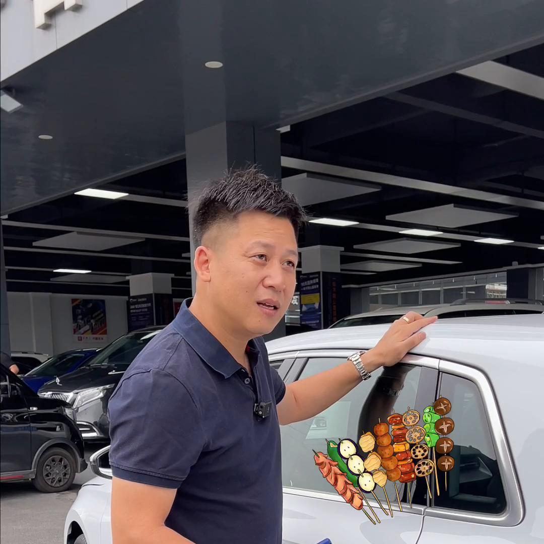 大学生用“人间烟火”挣来的第一台奥迪，才开几个月就要卖...