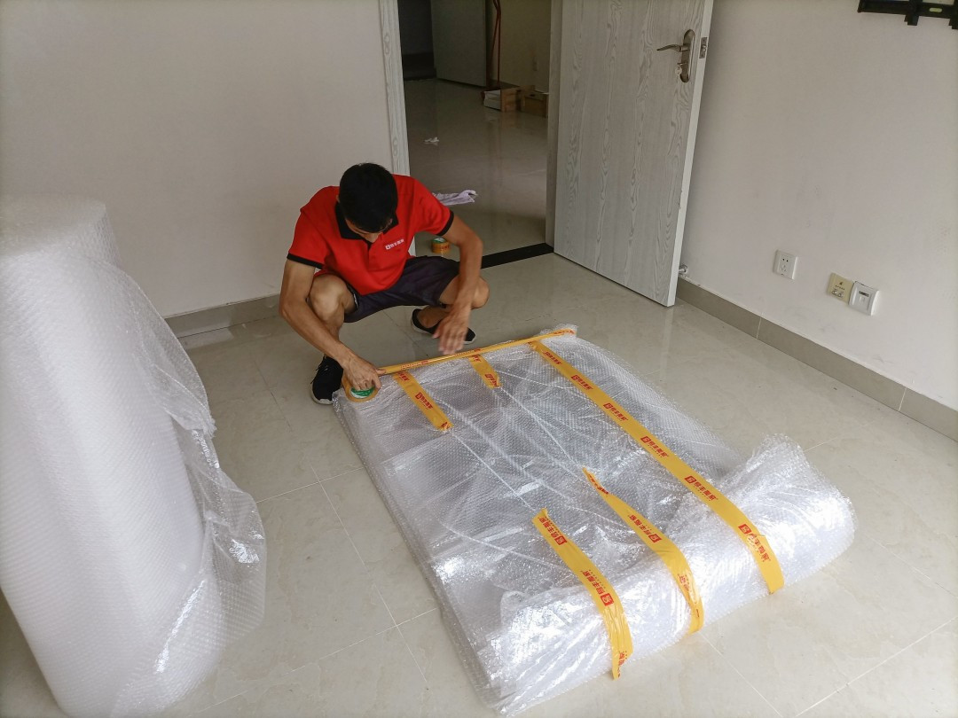 搬家公司怎么选？看完3位网友经历，小丰有话要说！