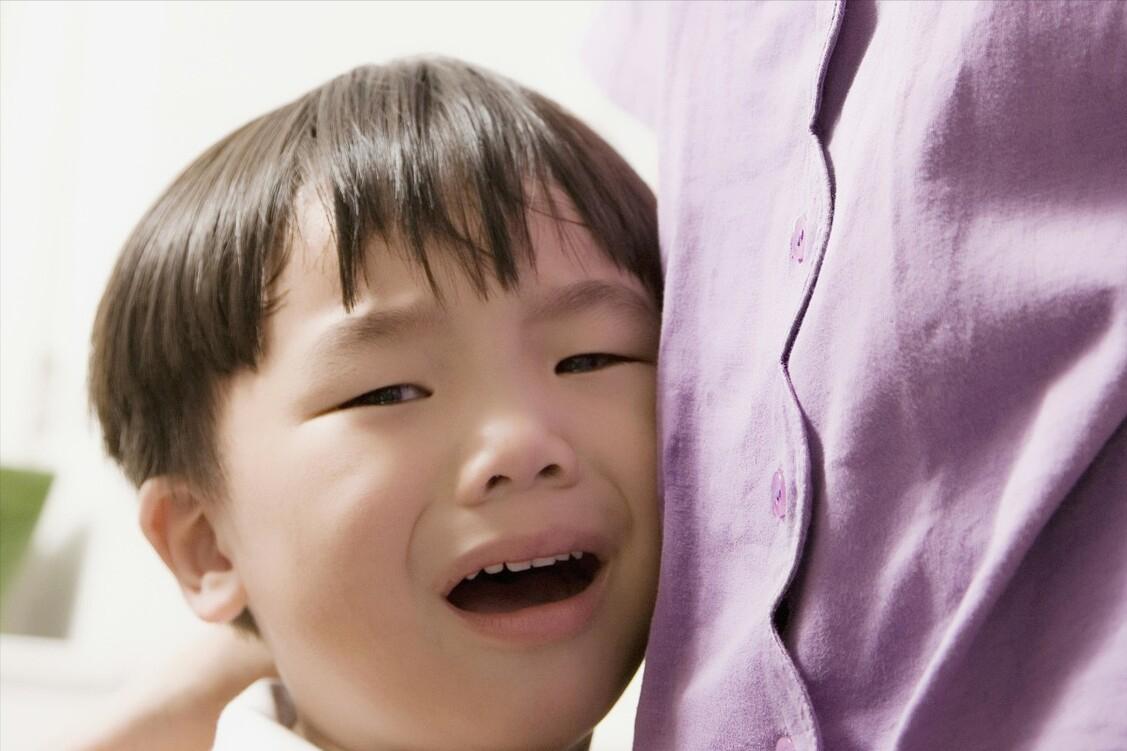 为什么奶奶带的孩子讨厌妈妈？嘴上说着疼，行为上做着“害”