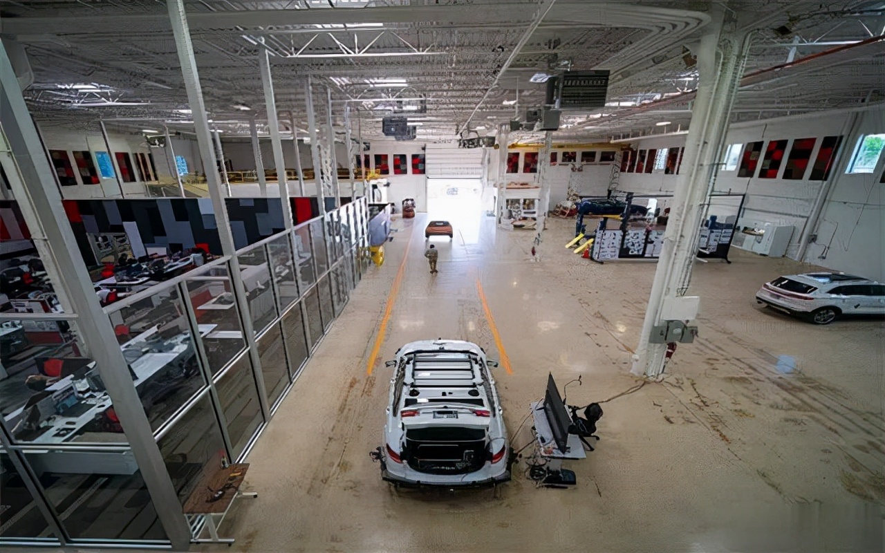 把一手好牌打烂的案例,把一手好牌打烂再重新洗牌