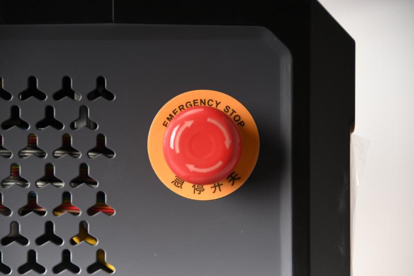 精致主义下，一台激光设备如何细节演绎科技感？