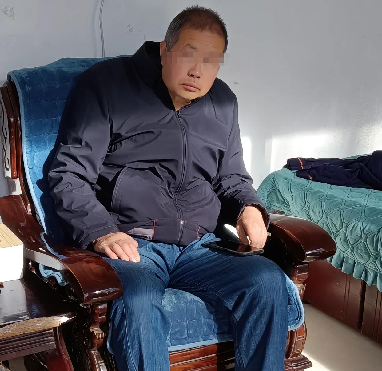 与侄女*伦乱**生子强奸亲女儿未遂河北一乡村医生被三女儿实名举报