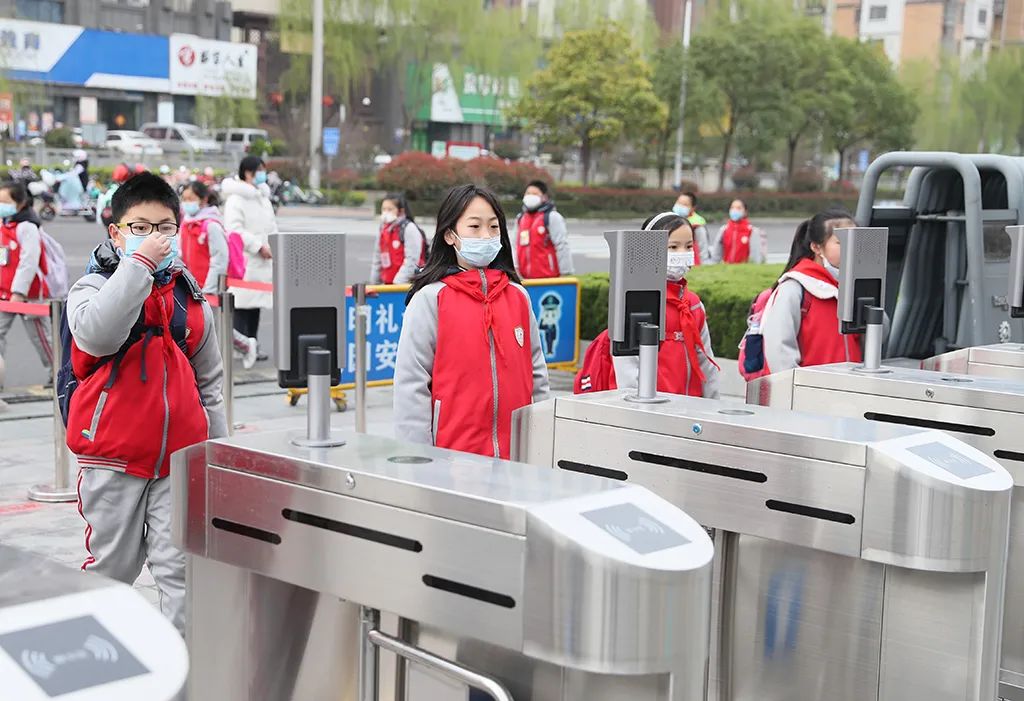 周恩来红军小学：“数”“智”赋能，构筑疫情防控屏障