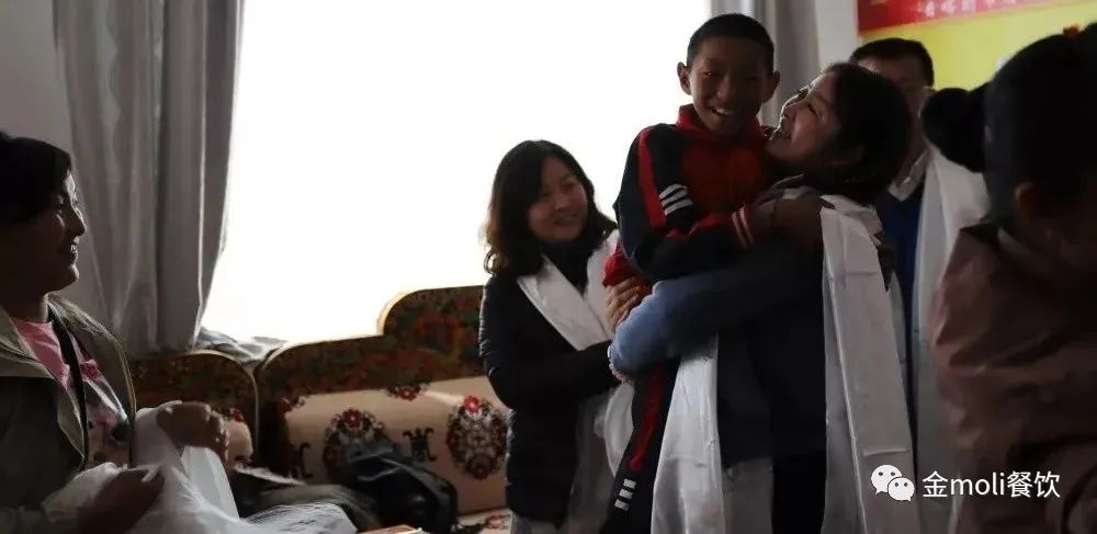 2023江苏餐饮业魅力女掌门（3）闫芳用诚信打造“餐饮金字招牌”