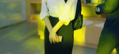 港圈恶女，男女通杀，整个娱乐圈几乎找不到另一个她