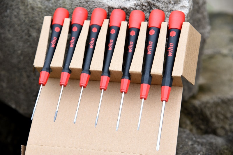 威汉PicoFinish数码拆机精密螺丝刀8件套（90018C）入手体验