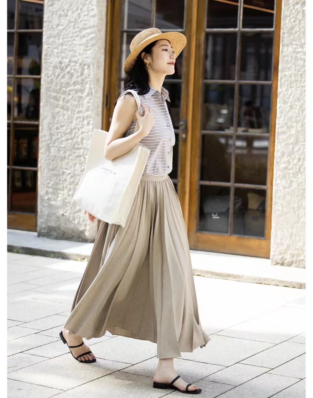 短百褶裙搭配什么鞋子好看学生,短百褶裙搭配鞋子显腿长