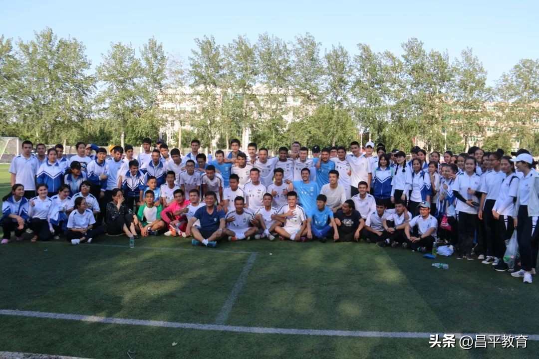 校园足球比赛世界杯,校园里的世界杯