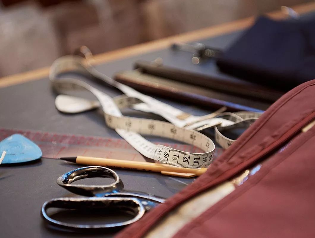 西班牙服装品牌zara官网,zara男装属于几线品牌