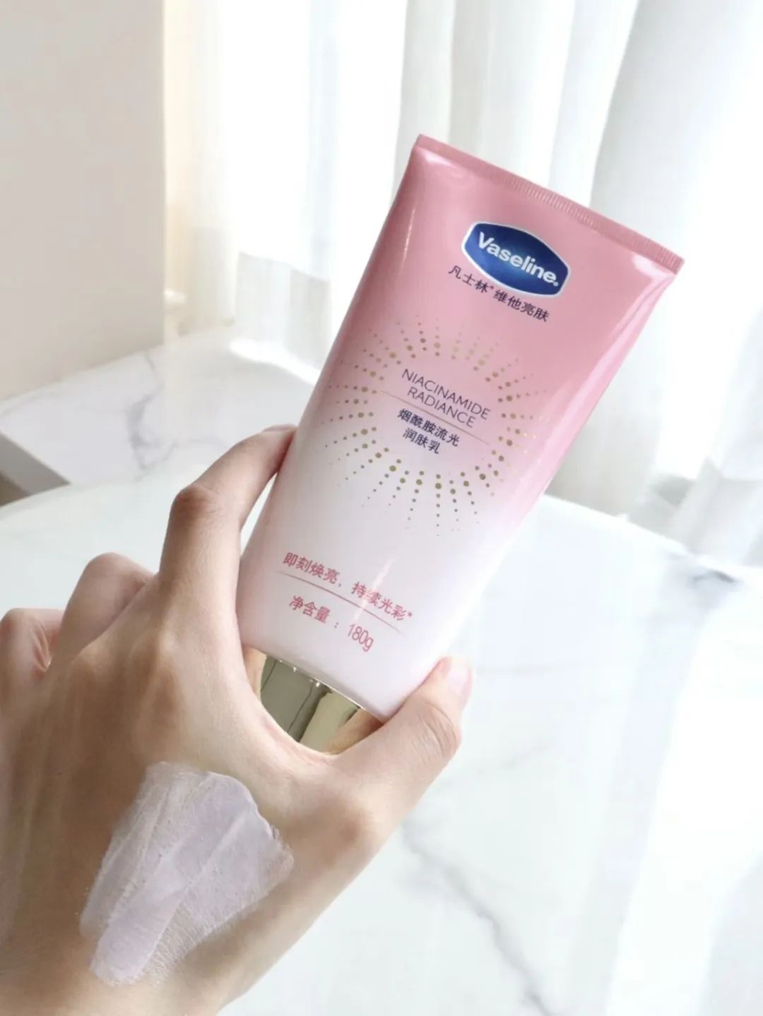 6个简单又有效的美白方法,军训必备美白神器让你白成一道光