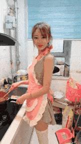 女朋友平胸是什么心理,女生平胸如何安慰