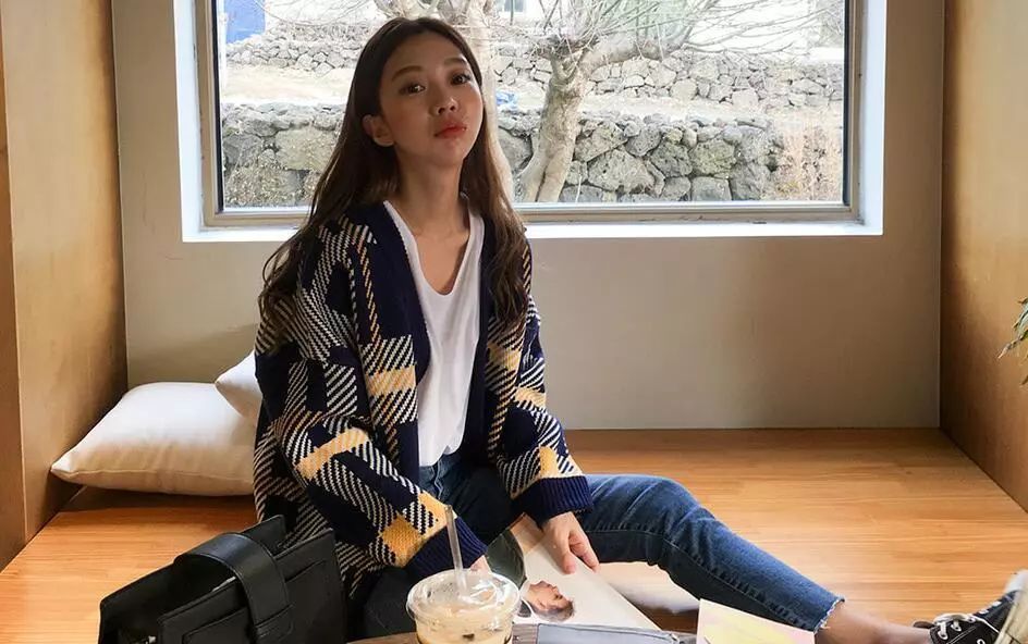 在韩国卖化妆品的妹子,在韩国卖化妆品的人靠谱吗