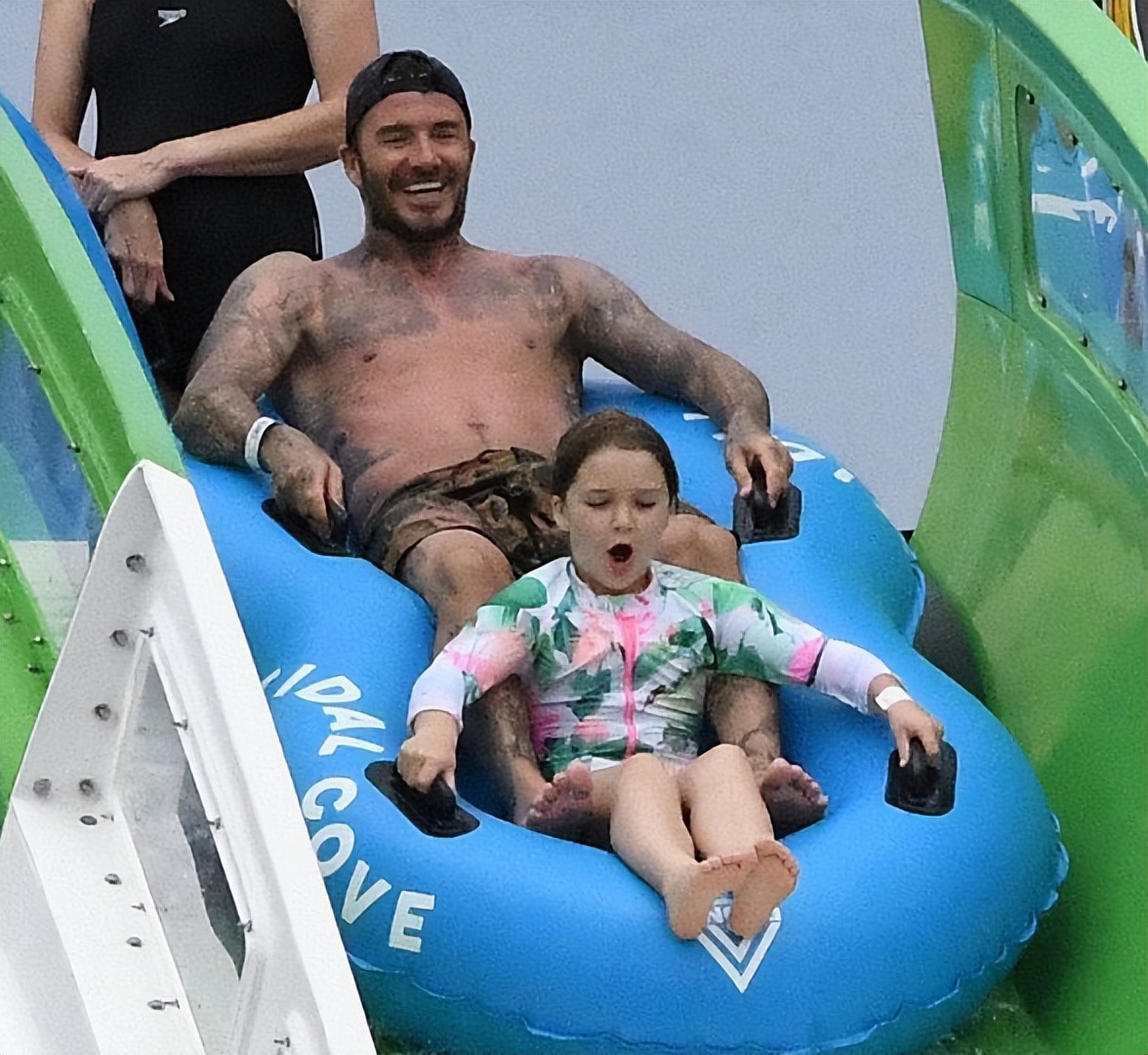 贝小七和贝克汉姆视频,贝小七贝克汉姆成长图片