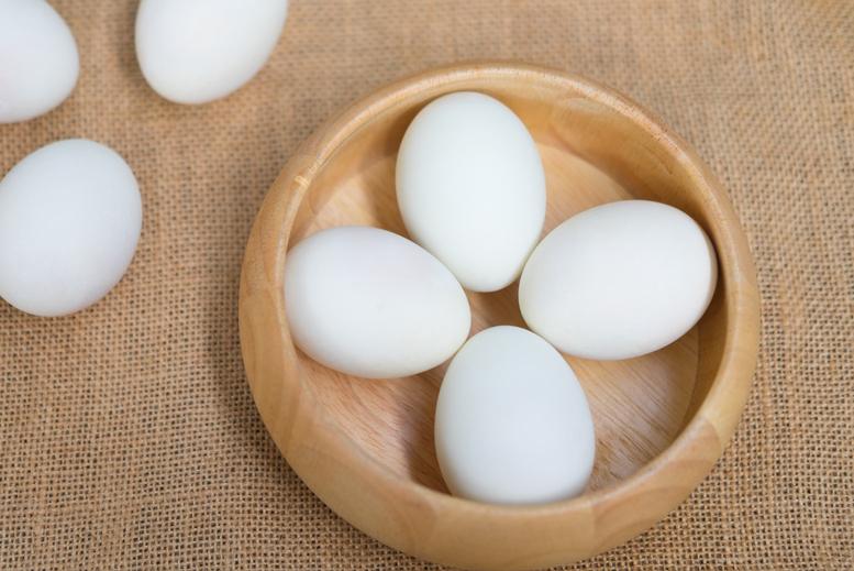 怎么用泥土腌咸鸭蛋,用泥土腌咸鸭蛋怎么腌