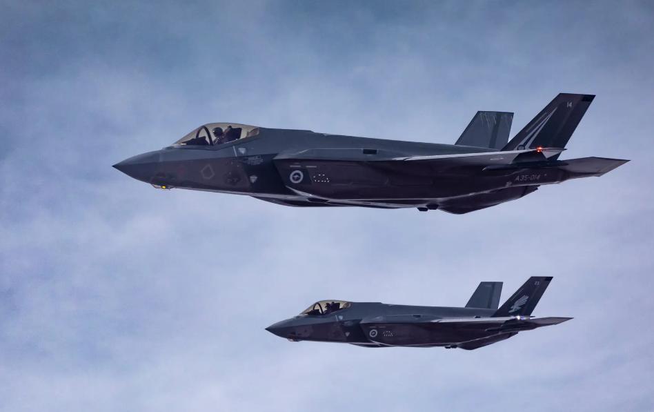 美国向澳大利亚出售核潜艇了吗,美英出售给澳大利亚核潜艇了吗