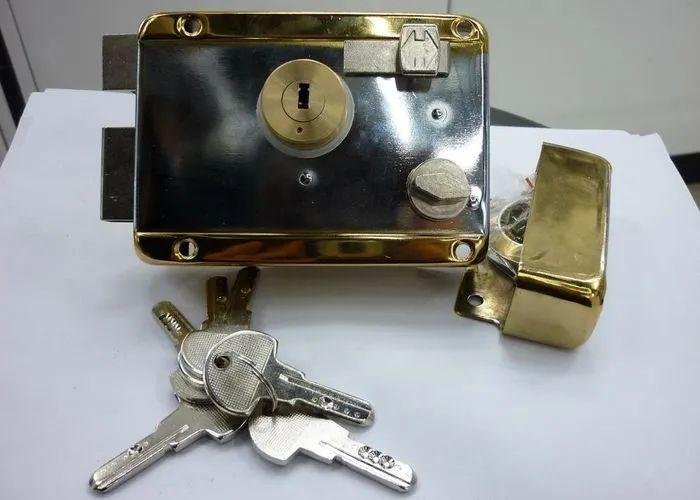 锁芯破坏了门还是打不开,防盗锁芯坏了门打不开怎么办