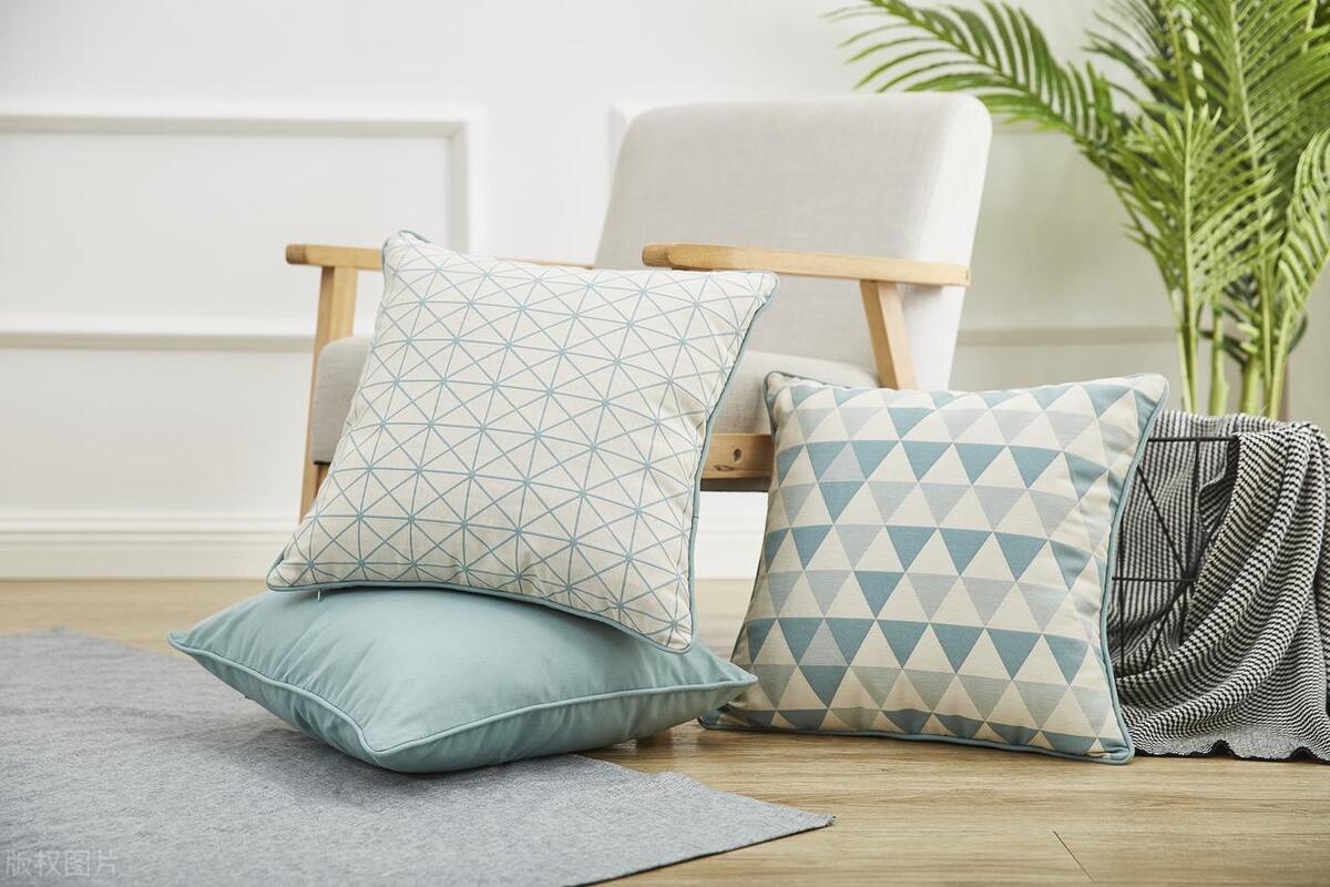 点亮哥：一个卖点，连发7天，爆卖1个月