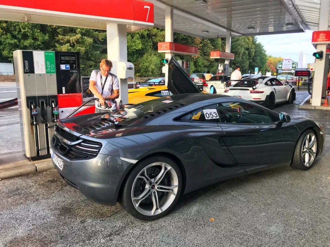 开车去欧洲的路上视频,开车去欧洲的完整视频