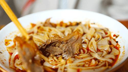 嗦粉成都美食,成都美食嗦粉