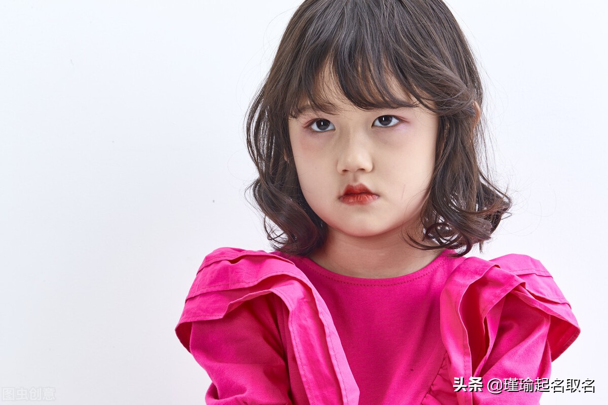 天生优雅有气质的女生,有气质淡定从容的女生