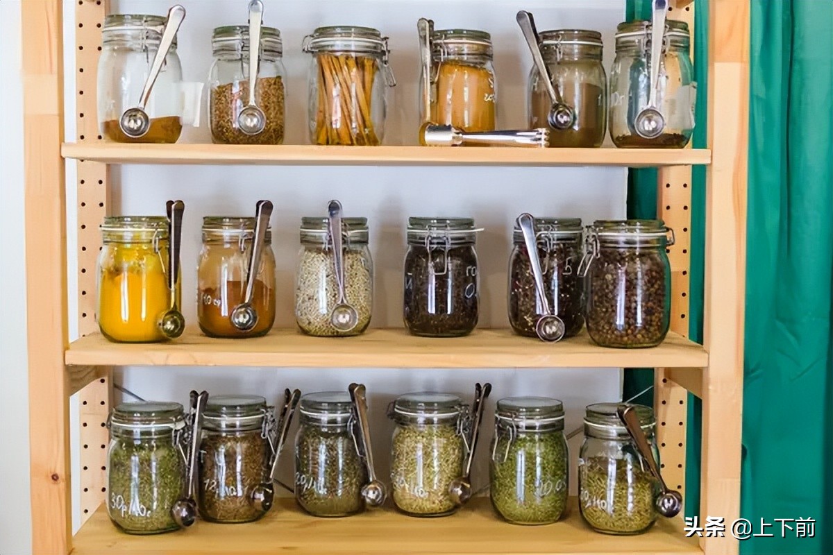 超市收银员必备的小技巧,在超市里怎么购物最省钱