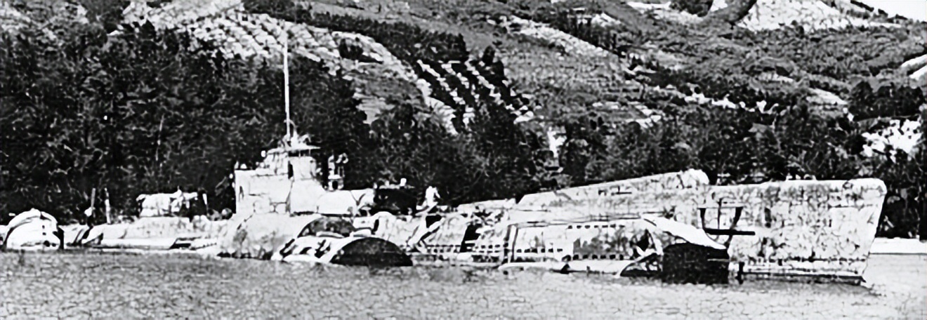 日本海军军舰沉没图,伊33号潜艇现状