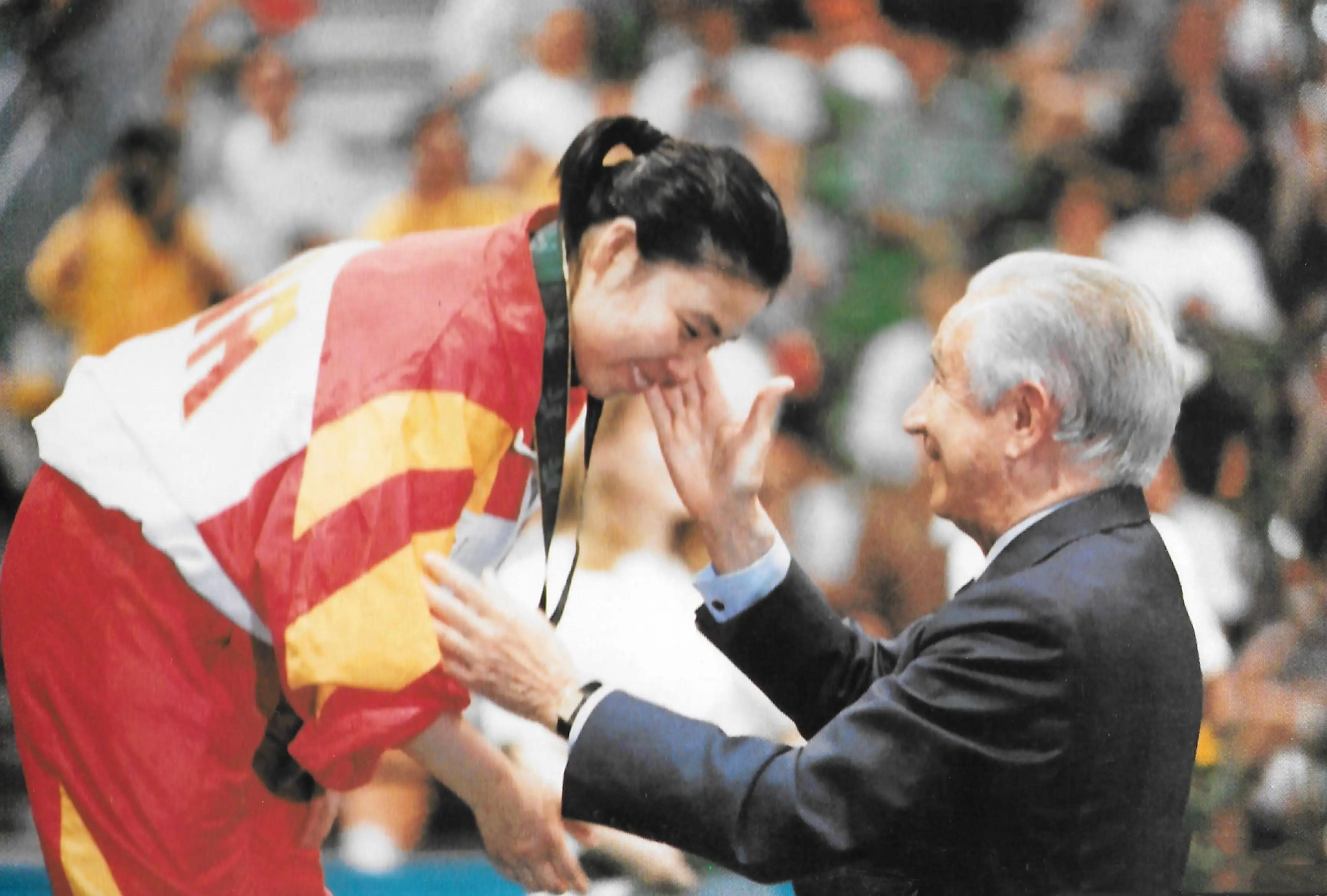 球坛故事会,中国乒坛让球历史