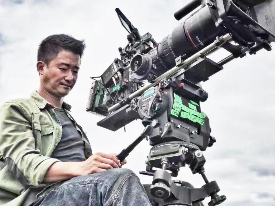 吴京找于谦拍战狼2,于谦吴京感情