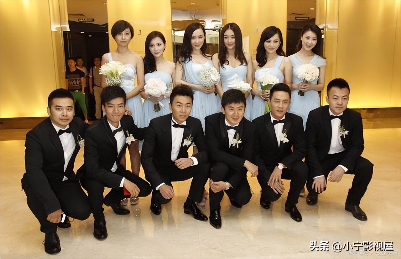 为什么现在有些地方婚礼上伴娘带防身“*器武**”?